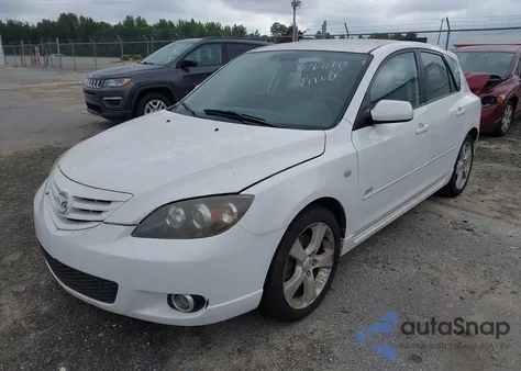 2004 Mazda 3 Hatchback z USA, uszkodzony, nr VIN JM1BK143741178906